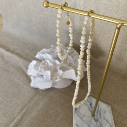 Perlekde med guldbelagte perler