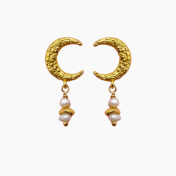 Mnereringe med guldbelagte perler